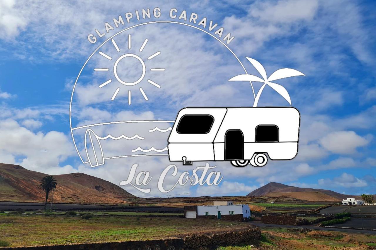 Glamping Caravan Lanzarote ティナホ エクステリア 写真